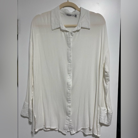 White button up blouse - sheer material. - Picture 1 of 1